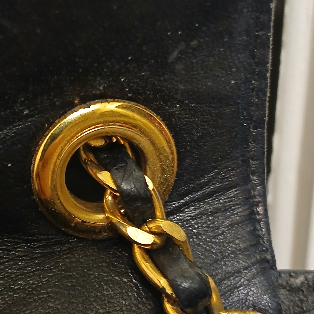 Bally Black Quilted Shoulder Bag with Gold Chain - Picture 5 of 15